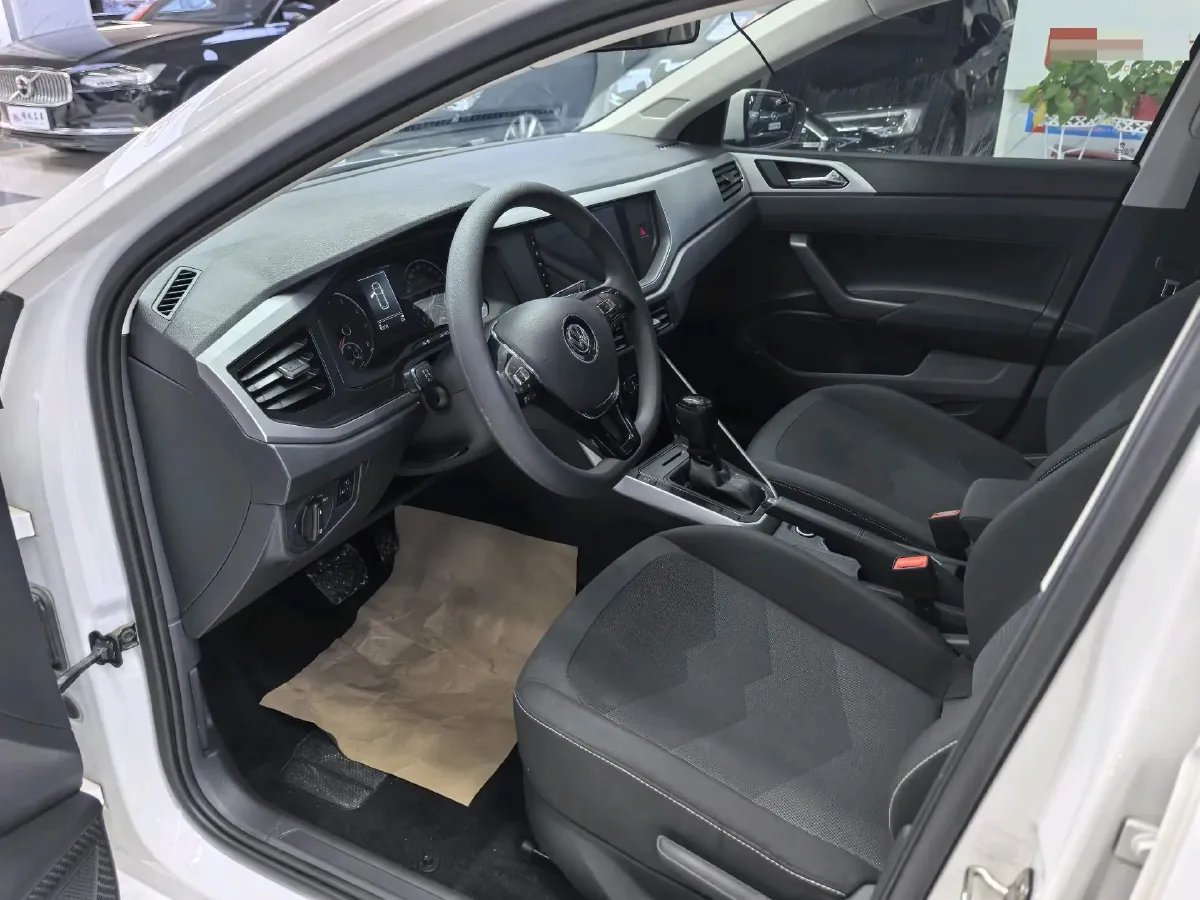 2019 Volkswagen Polo 1.5L 113HP L4 6AT,autocango,china used car exporter,china ev exporter,chinese used car exporter,chinese used ev exporter