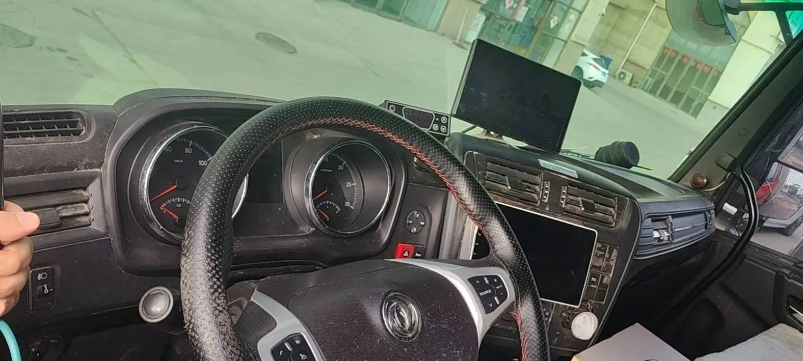 2023 JMC FuShun 2.0T 146HP L4 6MT,autocango,china used car exporter,china ev exporter,chinese used car exporter,chinese used ev exporter