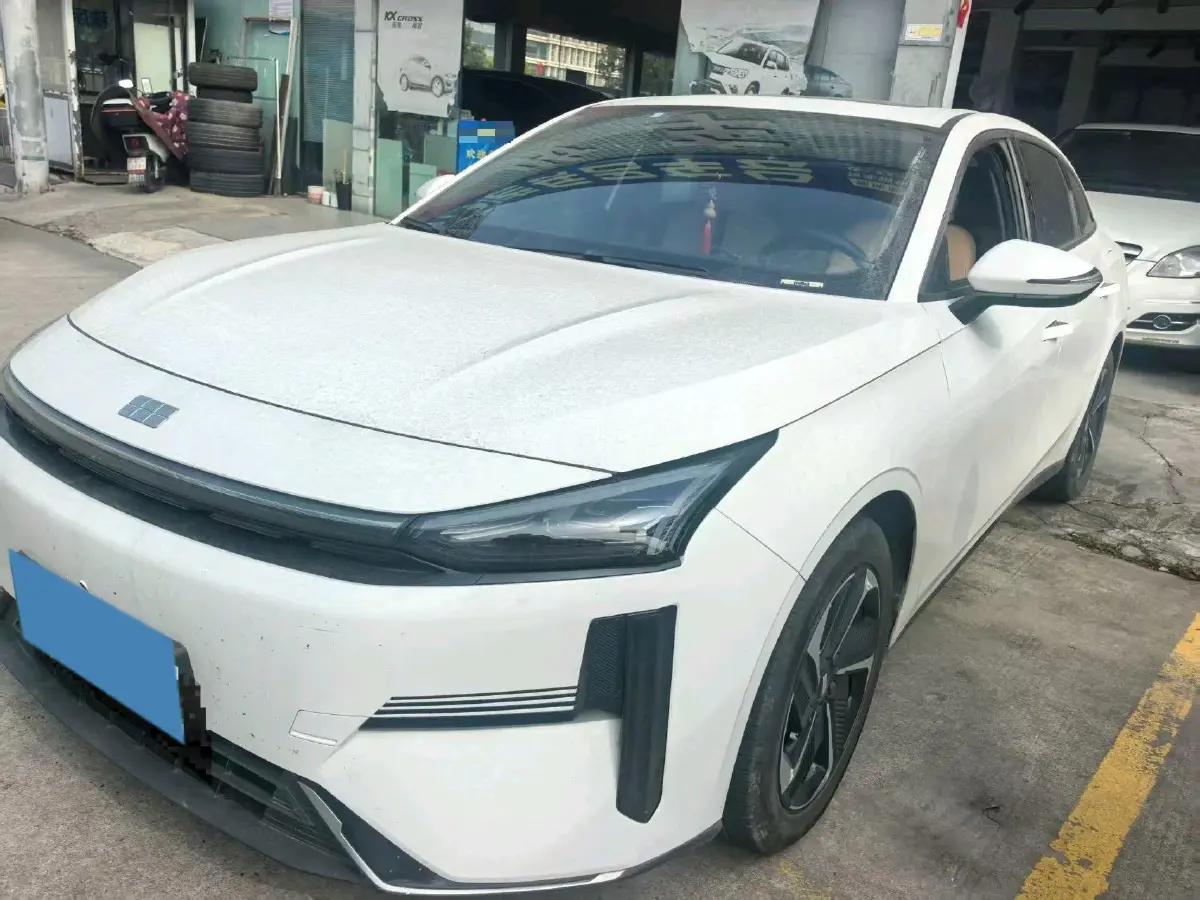 2024 BaoJun YepPlus BEV 41.9KWH