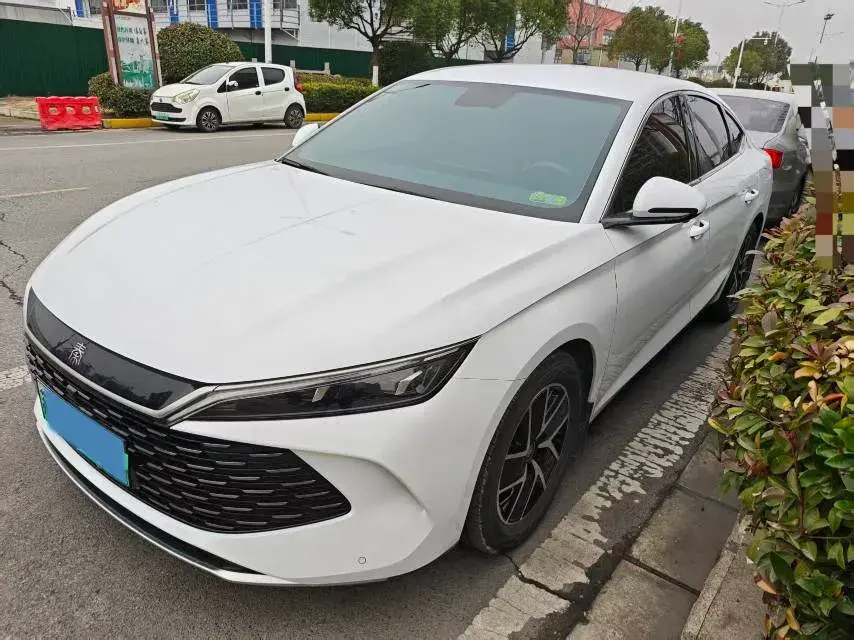 2024 BYD QinL 1.5L 101HP L4 E-CVT PHEV 10.08KWH