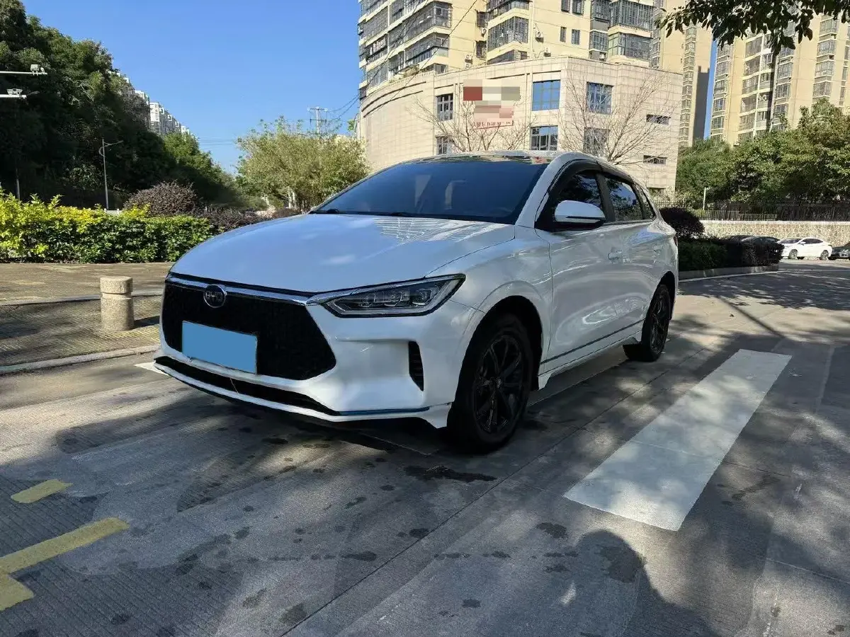 2019 BYD e2 BEV 47.3KWH