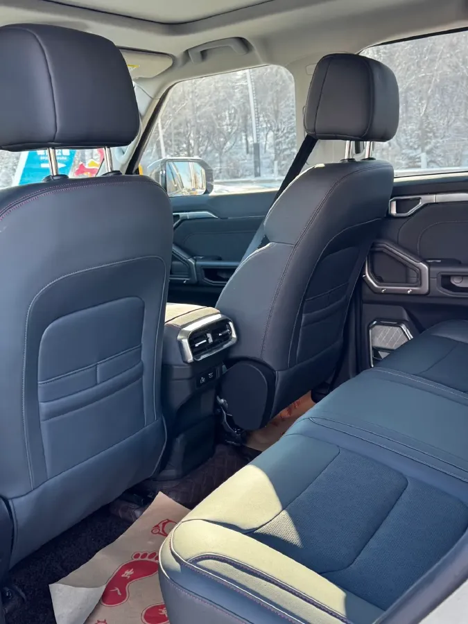 2023 Jetour Traveller 2.0T 254HP L4 8AT,autocango,china used car exporter,china ev exporter,chinese used car exporter,chinese used ev exporter