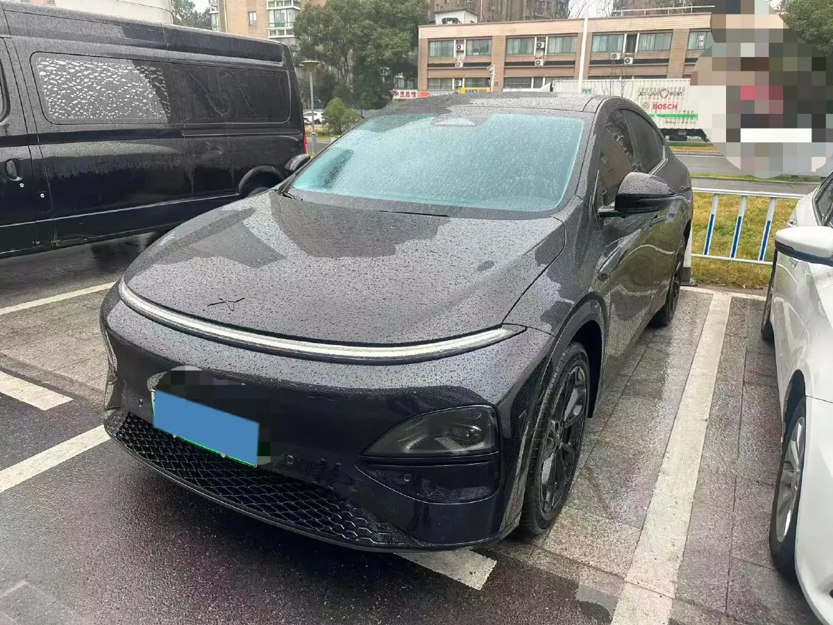 2025 Xpeng G6 BEV 68.5KWH