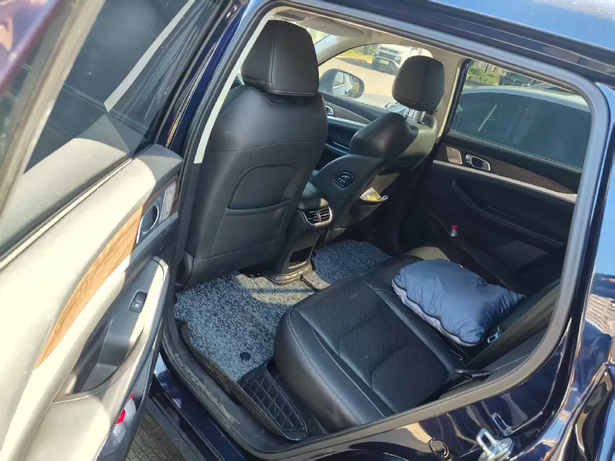 2022 Hycan A06 BEV 63KWH,autocango,china used car exporter,china ev exporter,chinese used car exporter,chinese used ev exporter