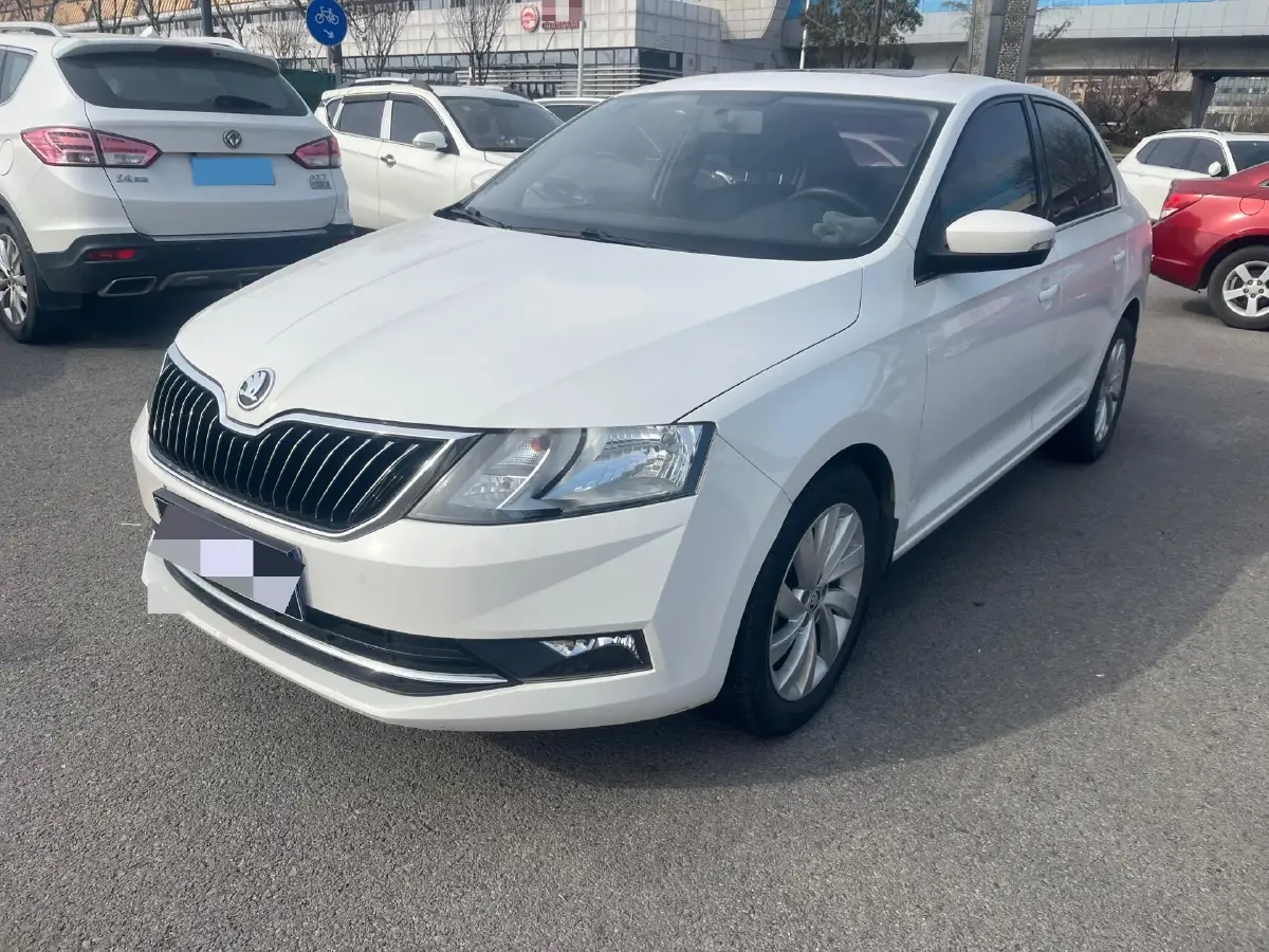 2019 SWM G01 1.5T 156HP L4 6AT