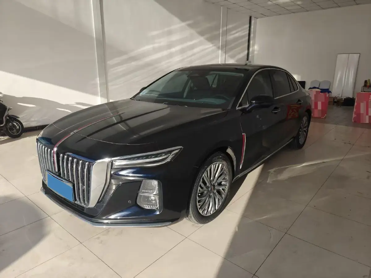 2023 HongQi H5 2.0T 224HP L4 8AT