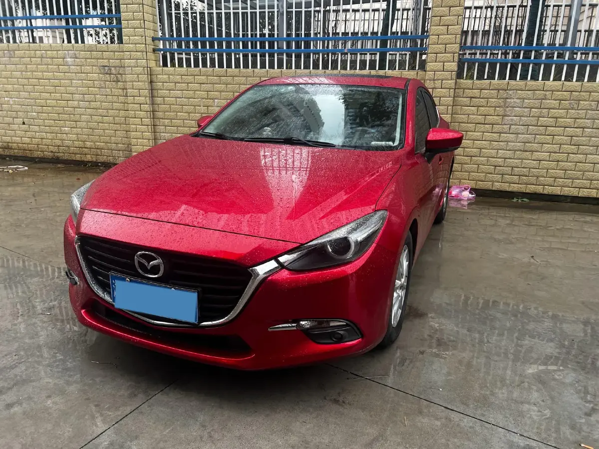2017 Mazda 3 Axela 1.5L 117HP L4 6AT
