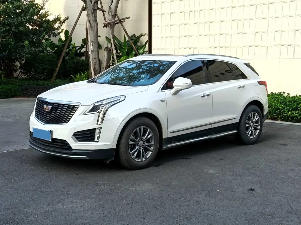 2020 Cadillac XT5 2.0T 237HP L4 9AT
