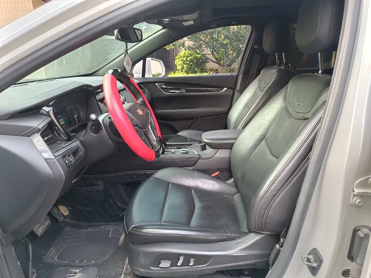 2020 Cadillac XT5 2.0T 237HP L4 9AT,autocango,china used car exporter,china ev exporter,chinese used car exporter,chinese used ev exporter