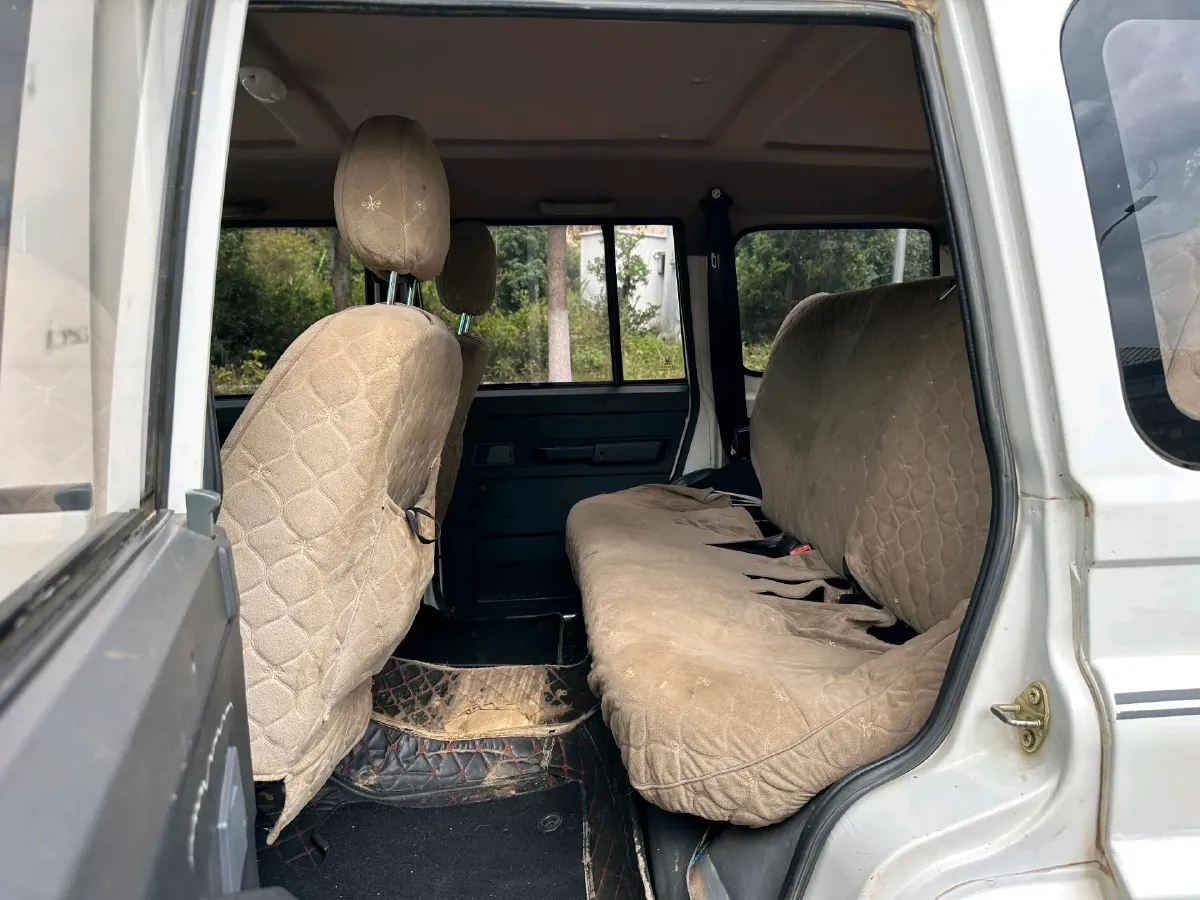 2016 BAW Battle Flag 2.0L 102HP L4 5MT,autocango,china used car exporter,china ev exporter,chinese used car exporter,chinese used ev exporter