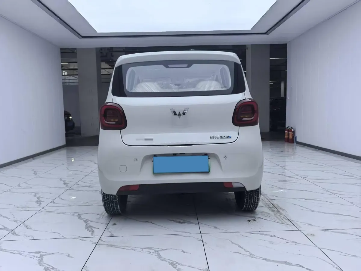 2023 BaoJun KiWi EV BEV 31.9KWH,autocango,china used car exporter,china ev exporter,chinese used car exporter,chinese used ev exporter