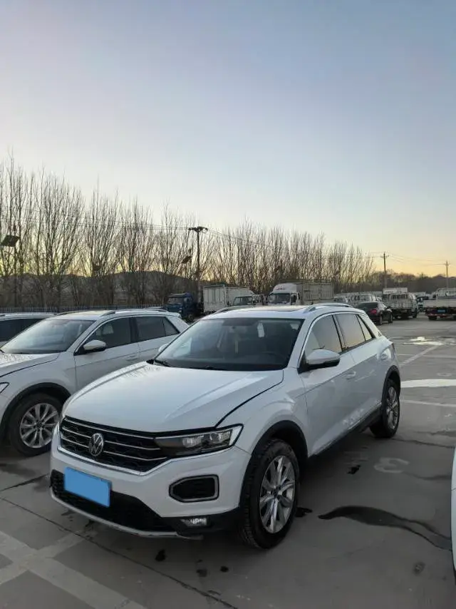 2022 Volkswagen T-Roc 1.4T 150HP L4 7DCT