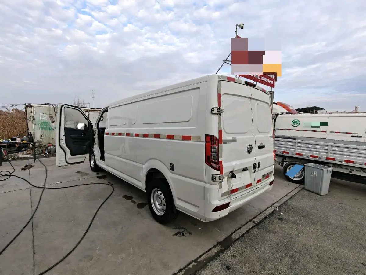 2024 Dongfeng YuFengEM27 BEV 41.472KWH,autocango,china used car exporter,china ev exporter,chinese used car exporter,chinese used ev exporter