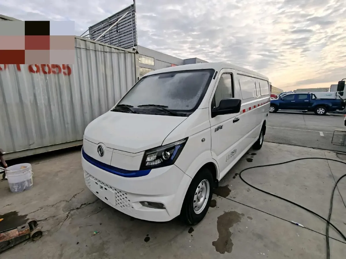 2024 Dongfeng YuFengEM27 BEV 41.472KWH,autocango,china used car exporter,china ev exporter,chinese used car exporter,chinese used ev exporter