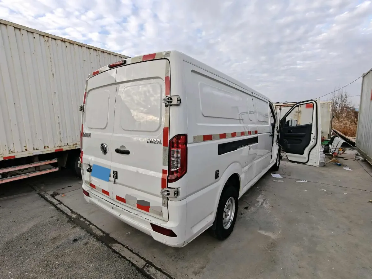 2024 Dongfeng YuFengEM27 BEV 41.472KWH,autocango,china used car exporter,china ev exporter,chinese used car exporter,chinese used ev exporter