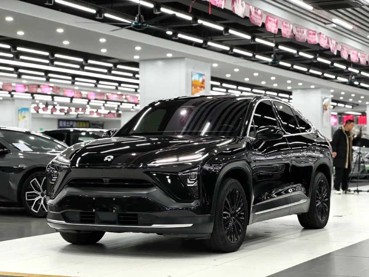 2022 NIO EC6 BEV 75KWH