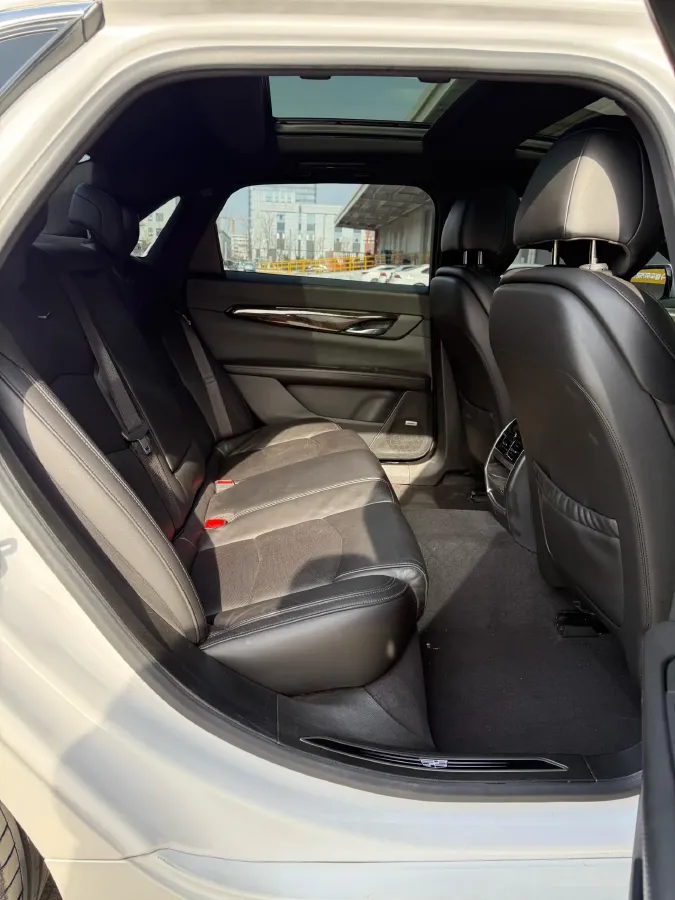 2021 Cadillac CT6 2.0T 237HP L4 10AT,autocango,china used car exporter,china ev exporter,chinese used car exporter,chinese used ev exporter