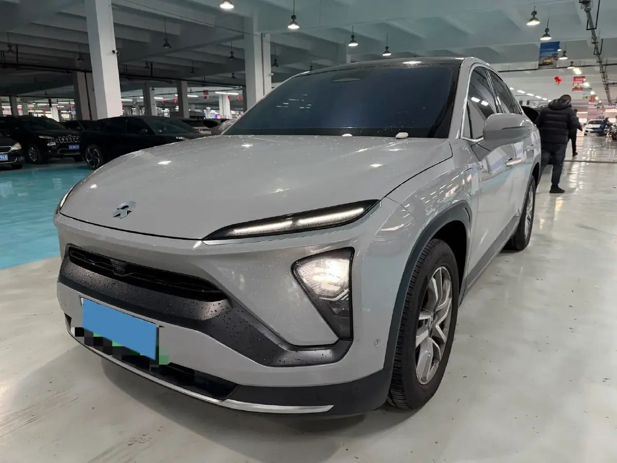 2022 NIO EC6 BEV 75KWH