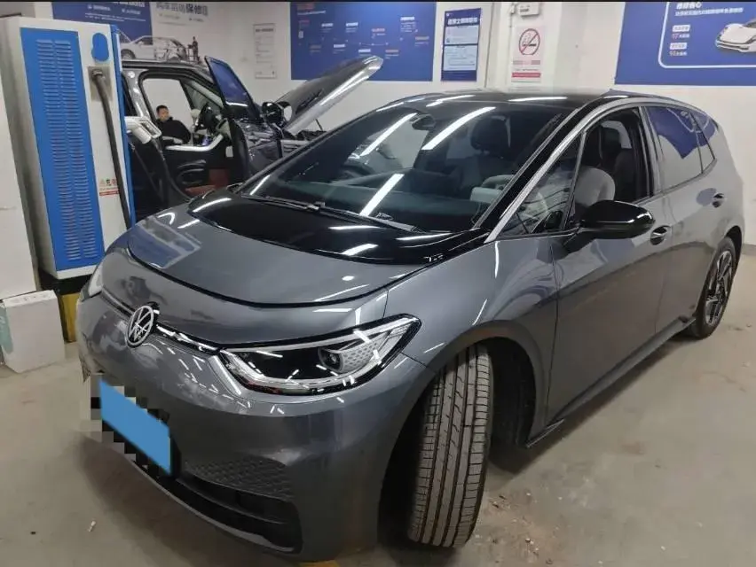 2025 Volkswagen ID.3 BEV 52.8KWH