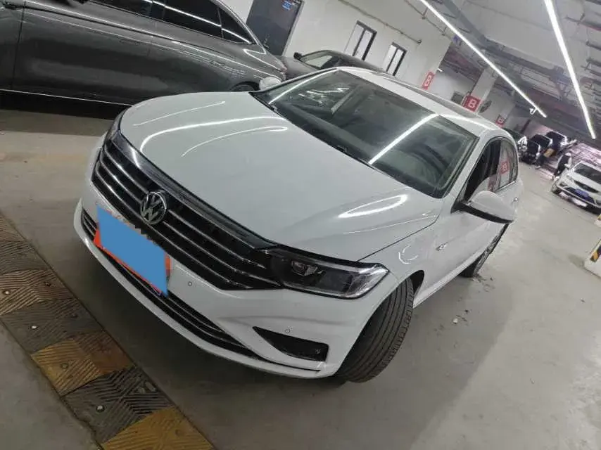 2022 Volkswagen Sagitar 1.4T 150HP L4 7DCT