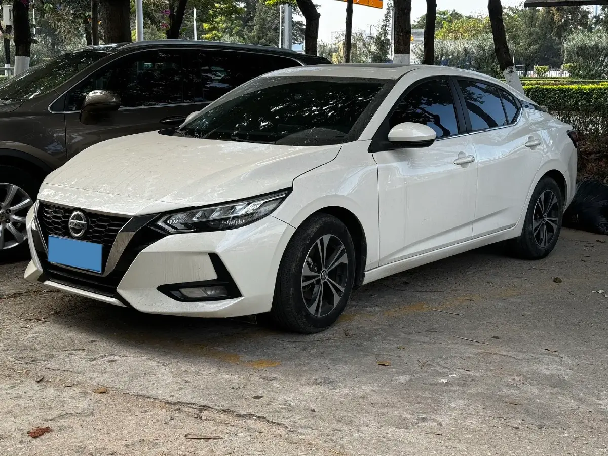 2022 Nissan Sylphy 1.6L 135HP L4 CVT