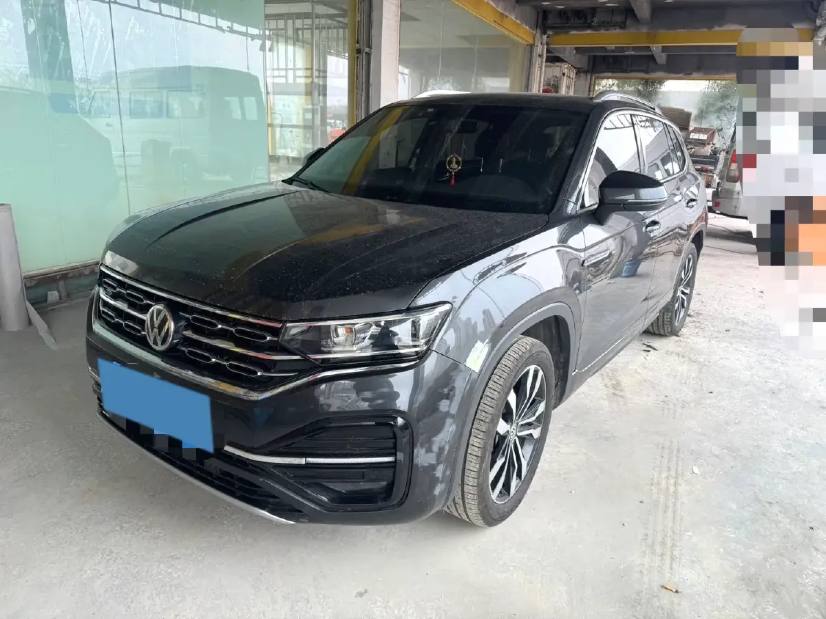 2021 Volkswagen Tayron 2.0T 220HP L4 7DCT