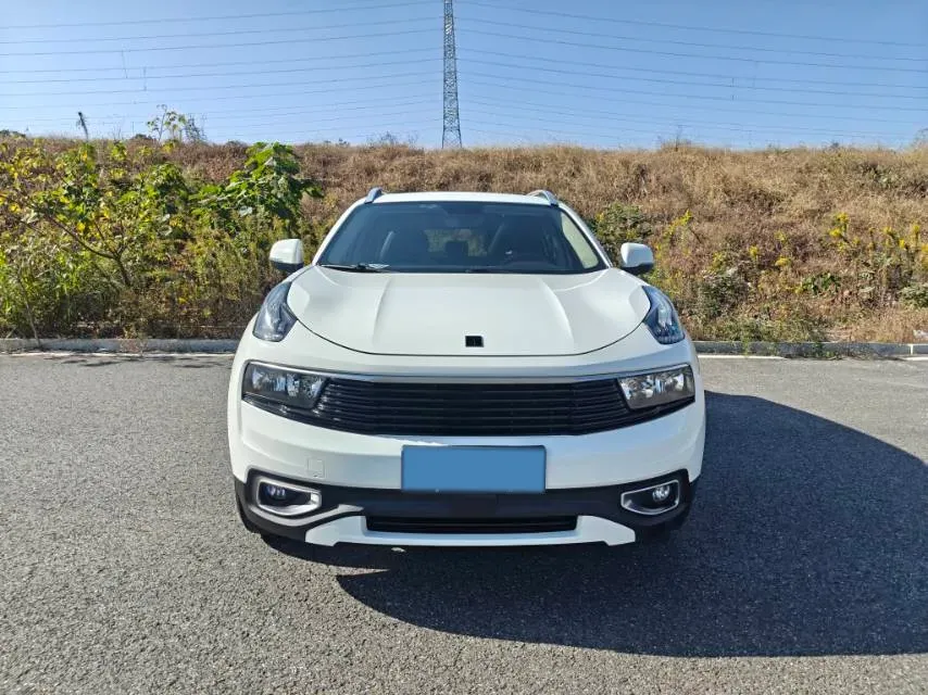 2017 Zotye SR9 2.0T 190HP L4 6DCT,autocango,china used car exporter,china ev exporter,chinese used car exporter,chinese used ev exporter