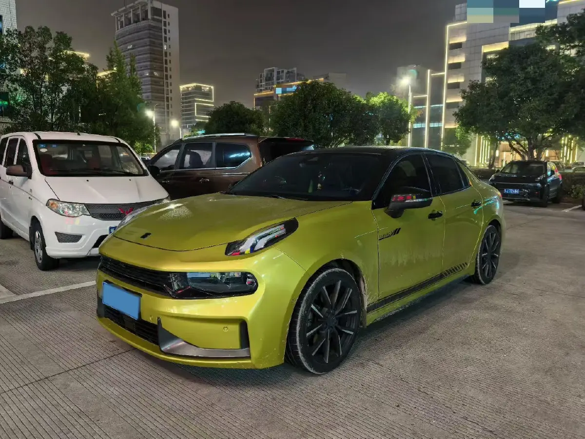 2019 LYNK&CO 03 2.0T 254HP L4 8AT