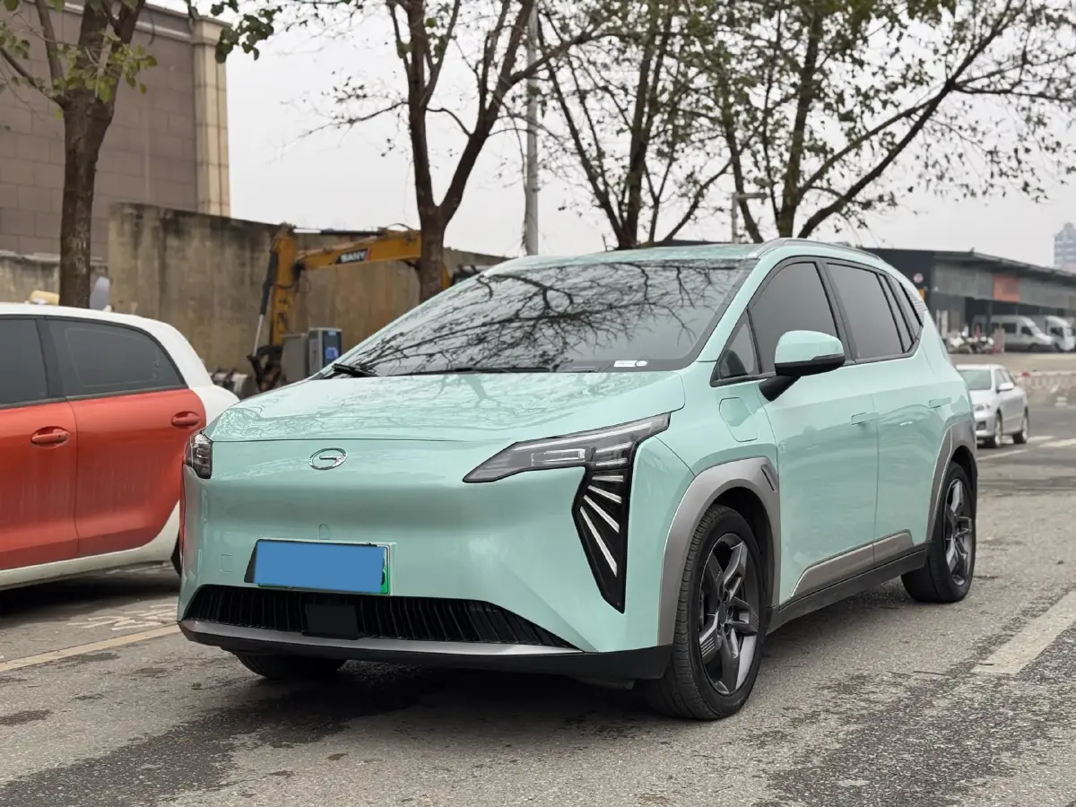 2024 Aion Y BEV 68.2KWH