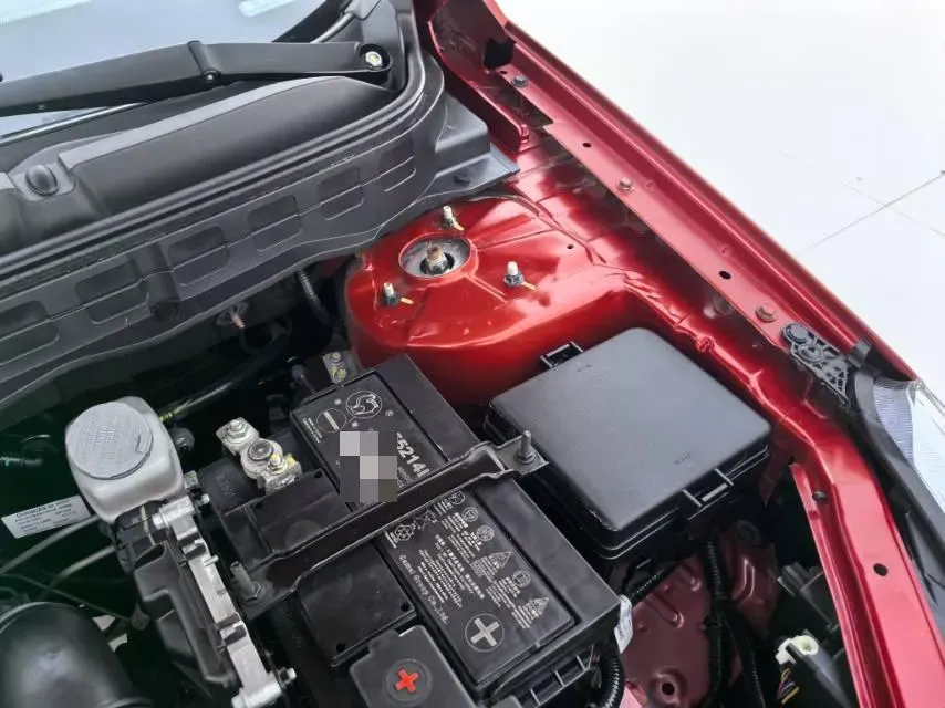 2019 ChangAn Eado DT 1.6L 125HP L4 5MT,autocango,china used car exporter,china ev exporter,chinese used car exporter,chinese used ev exporter