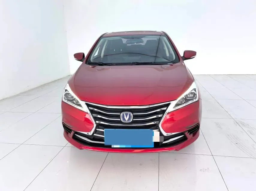 2019 ChangAn Eado DT 1.6L 125HP L4 5MT,autocango,china used car exporter,china ev exporter,chinese used car exporter,chinese used ev exporter