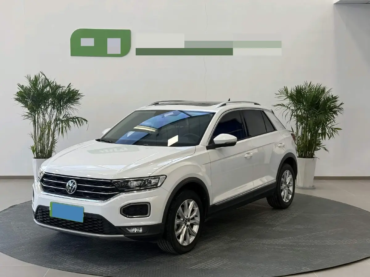 2021 Volkswagen T-Roc 1.4T 150HP L4 7DCT