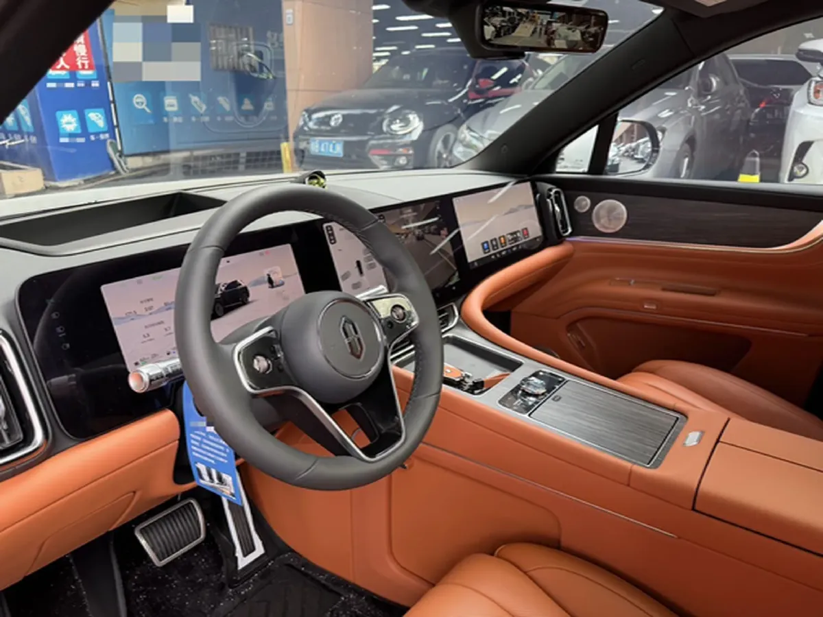 2025 AITO AITO M9 REEV 160HP REEV 52KWH,autocango,china used car exporter,china ev exporter,chinese used car exporter,chinese used ev exporter