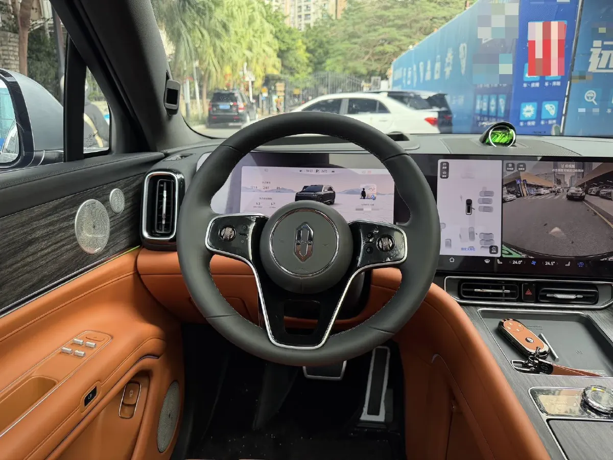 2025 AITO AITO M9 REEV 160HP REEV 52KWH,autocango,china used car exporter,china ev exporter,chinese used car exporter,chinese used ev exporter