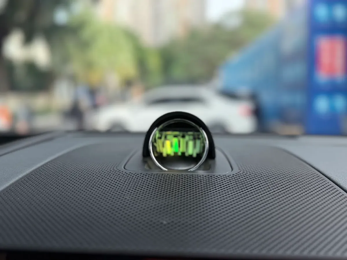 2025 AITO AITO M9 REEV 160HP REEV 52KWH,autocango,china used car exporter,china ev exporter,chinese used car exporter,chinese used ev exporter