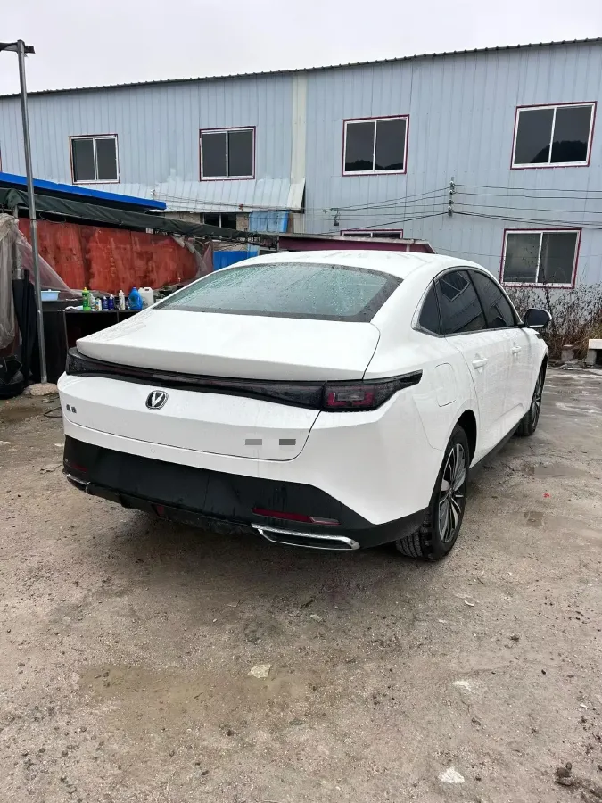 2025 ChangAn EadoPHEV 1.5L 98HP L4 E-CVT PHEV,autocango,china used car exporter,china ev exporter,chinese used car exporter,chinese used ev exporter