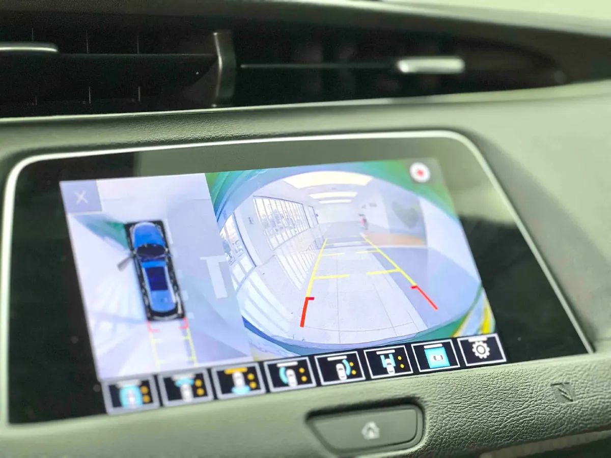 2021 Cadillac XT4 2.0T 237HP L4 9AT,autocango,china used car exporter,china ev exporter,chinese used car exporter,chinese used ev exporter