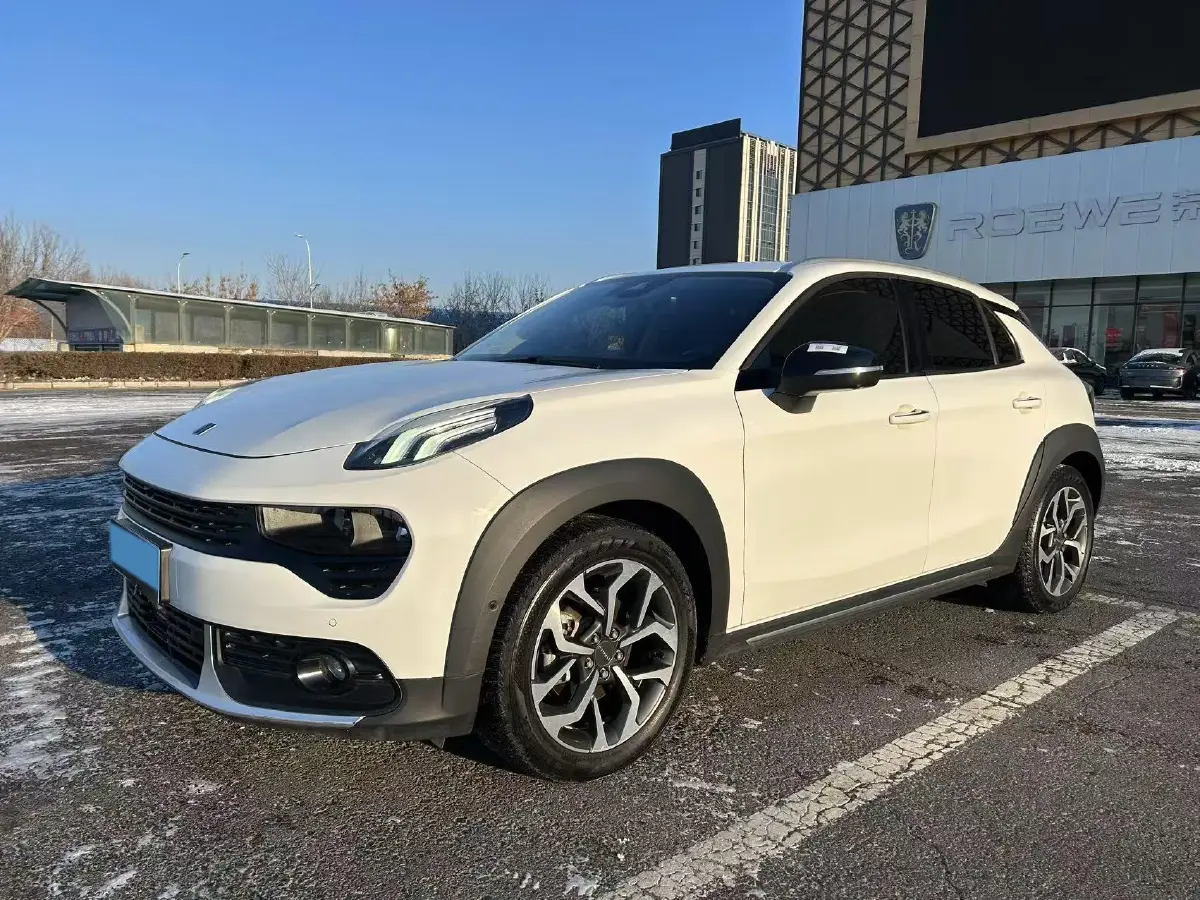 2019 LYNK&CO 02 2.0T 190HP L4 6AT