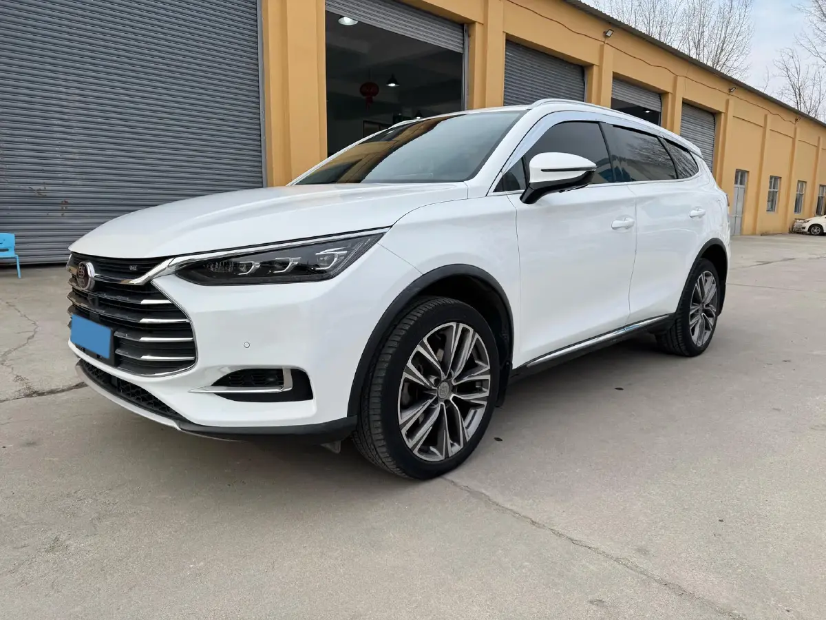 2018 BYD Tang 2.0T 205HP L4 6AT