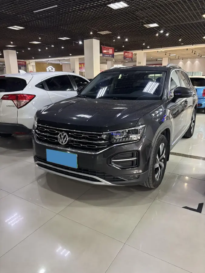 2020 Volkswagen Tayron 2.0T 186HP L4 7DCT