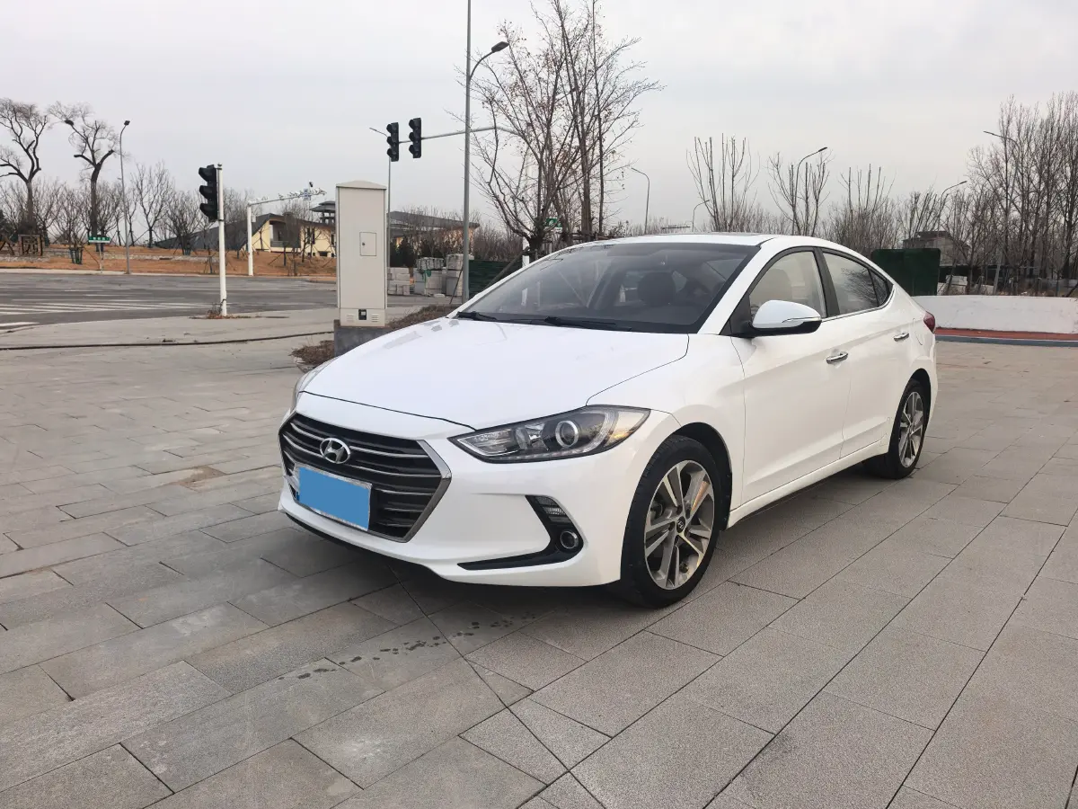 2016 Hyundai Elantra 1.6L 130HP L4 6AT