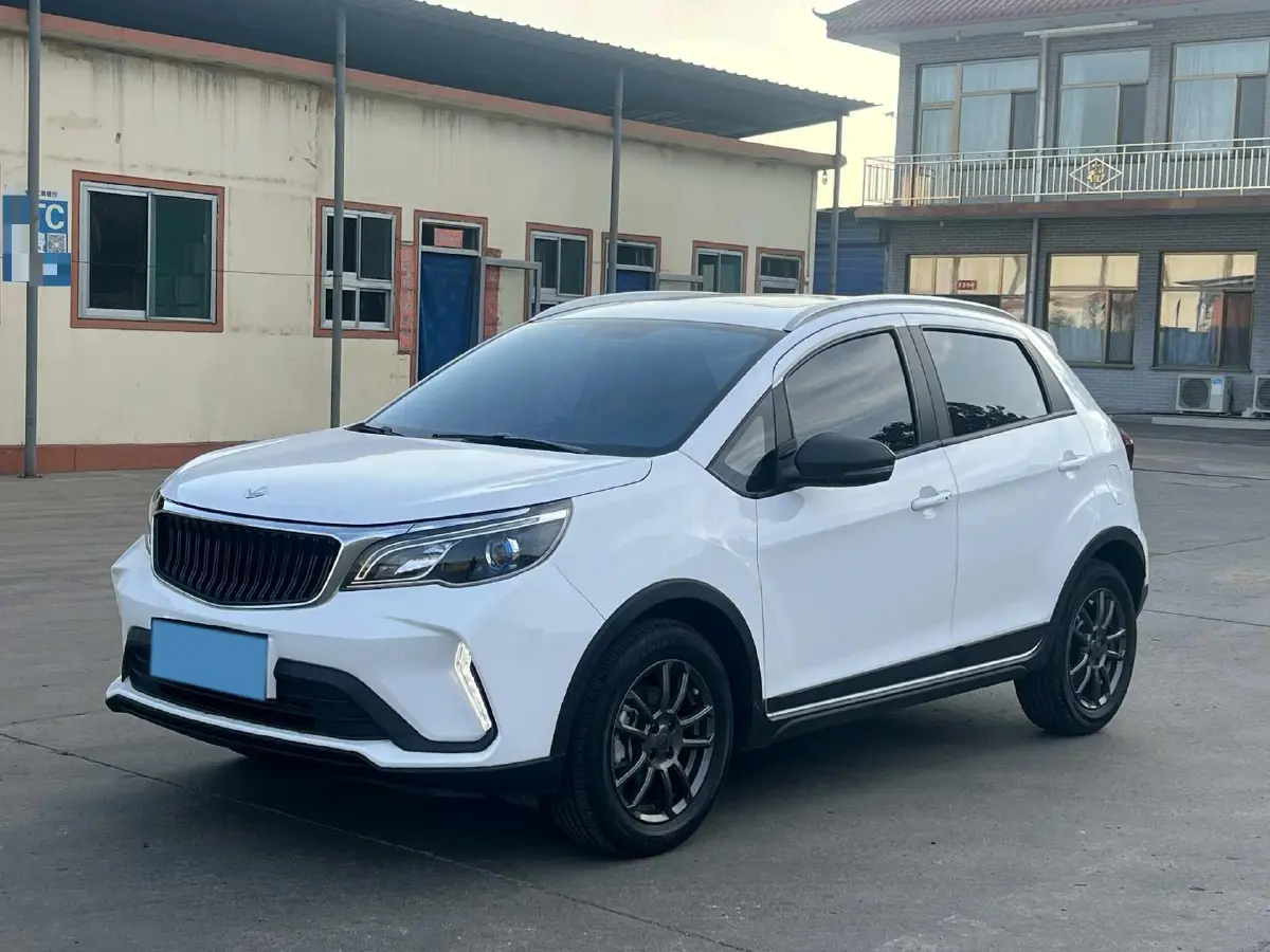 2022 Livan X3 PRO 1.5L 113HP L4 CVT