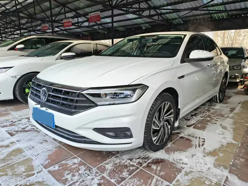 2022 Volkswagen Sagitar 1.4T 150HP L4 7DCT