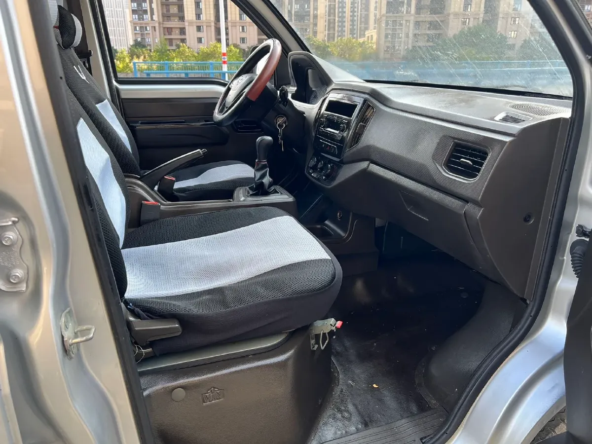 2018 JDMC T100 2.2L 112HP L4 5MT,autocango,china used car exporter,china ev exporter,chinese used car exporter,chinese used ev exporter