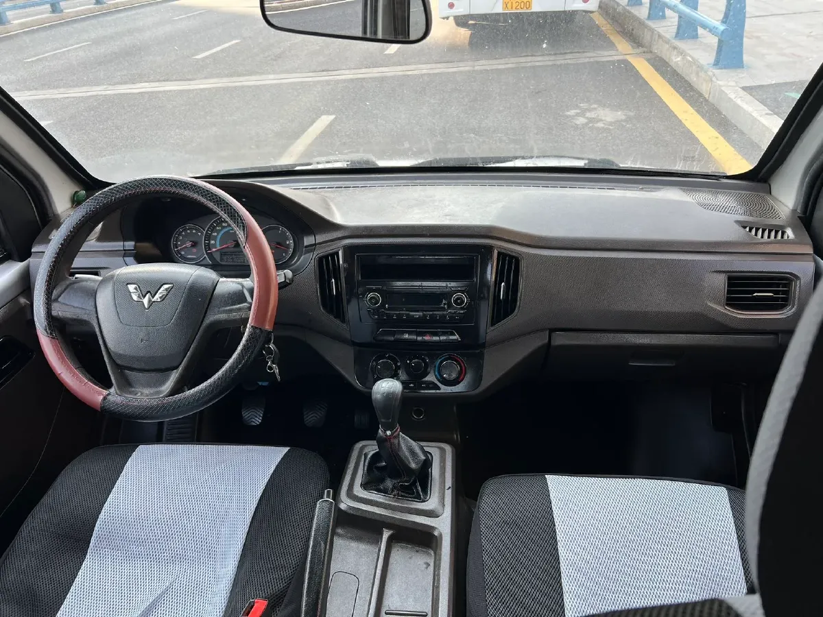 2018 JDMC T100 2.2L 112HP L4 5MT,autocango,china used car exporter,china ev exporter,chinese used car exporter,chinese used ev exporter