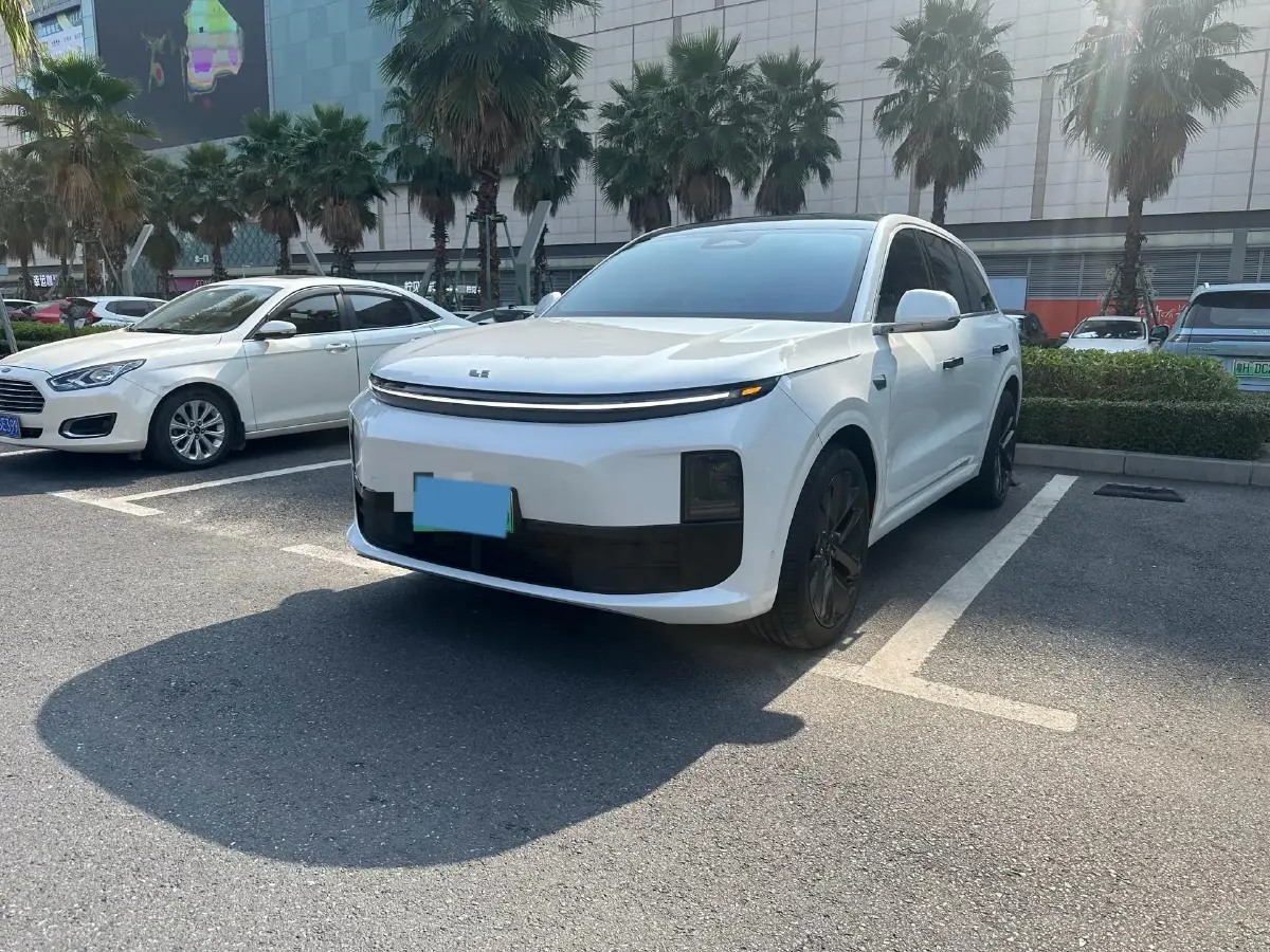 2024 Li L6 Range Extended 154HP L4 REEV 36.8KWH