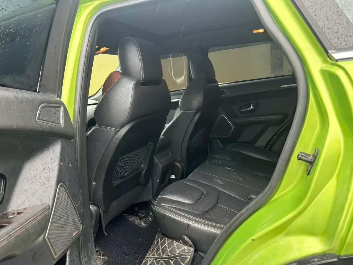 2016 Landwind X7 2.0T 190HP L4 8AT,autocango,china used car exporter,china ev exporter,chinese used car exporter,chinese used ev exporter