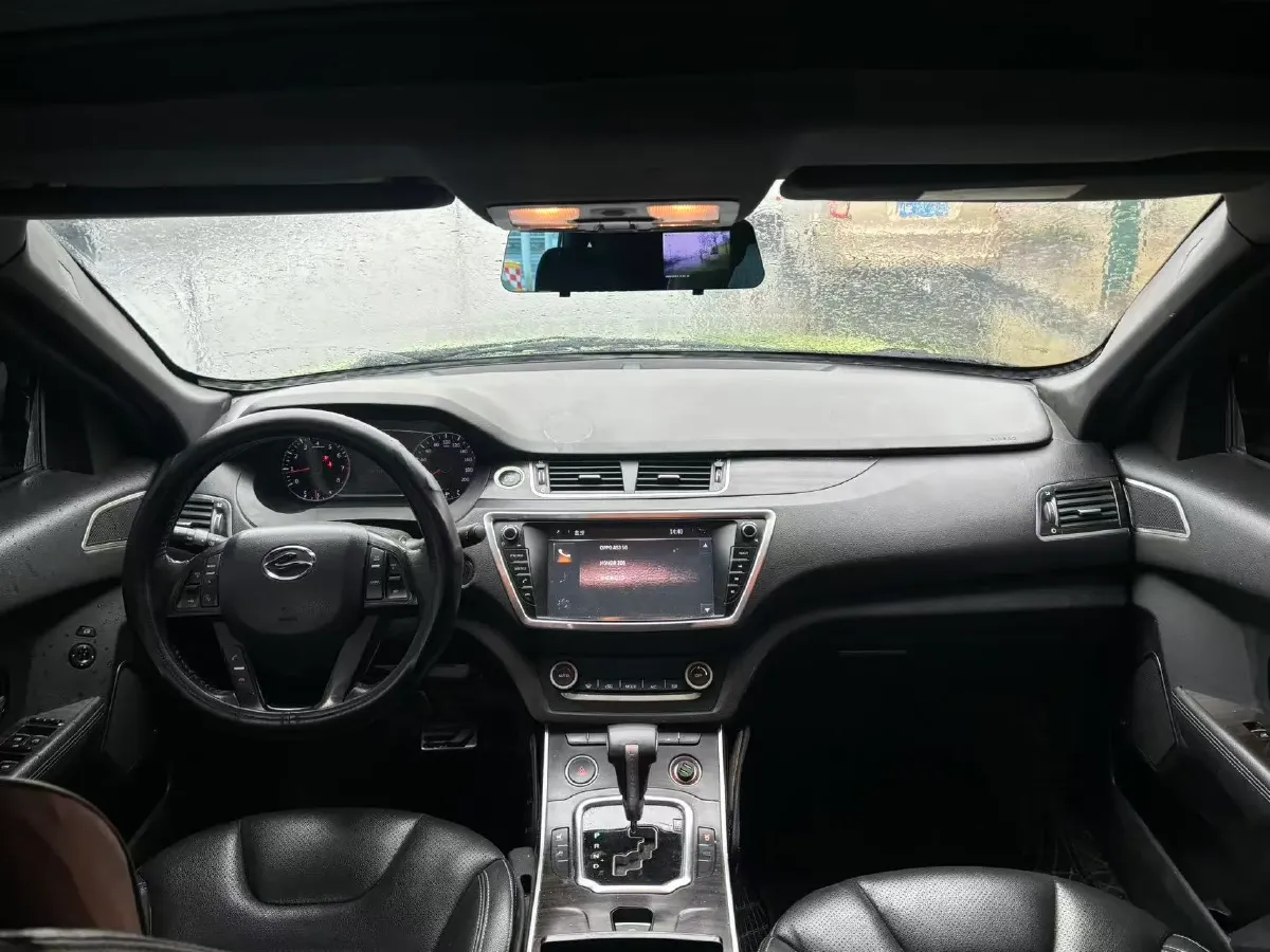 2016 Landwind X7 2.0T 190HP L4 8AT,autocango,china used car exporter,china ev exporter,chinese used car exporter,chinese used ev exporter