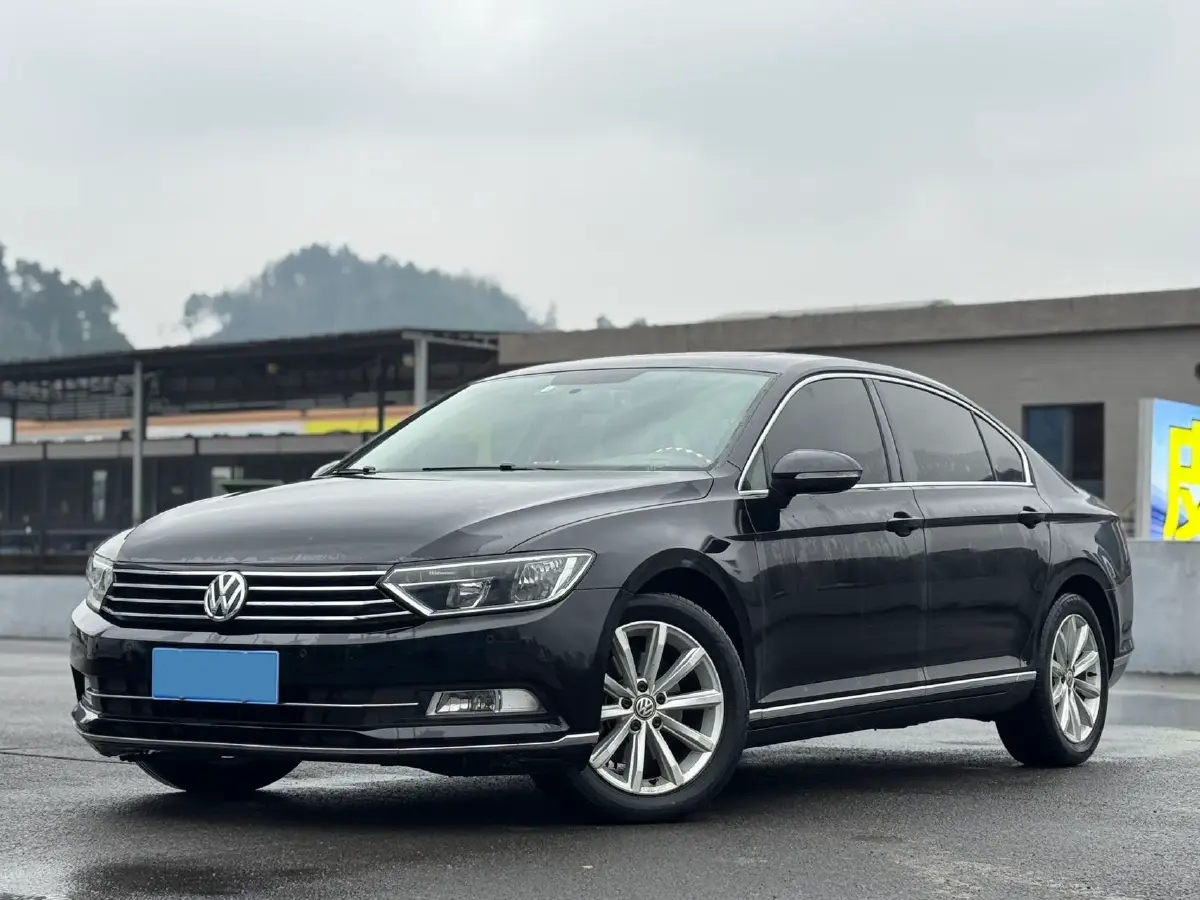 2018 Volkswagen Magotan 1.8T 180HP L4 7DCT