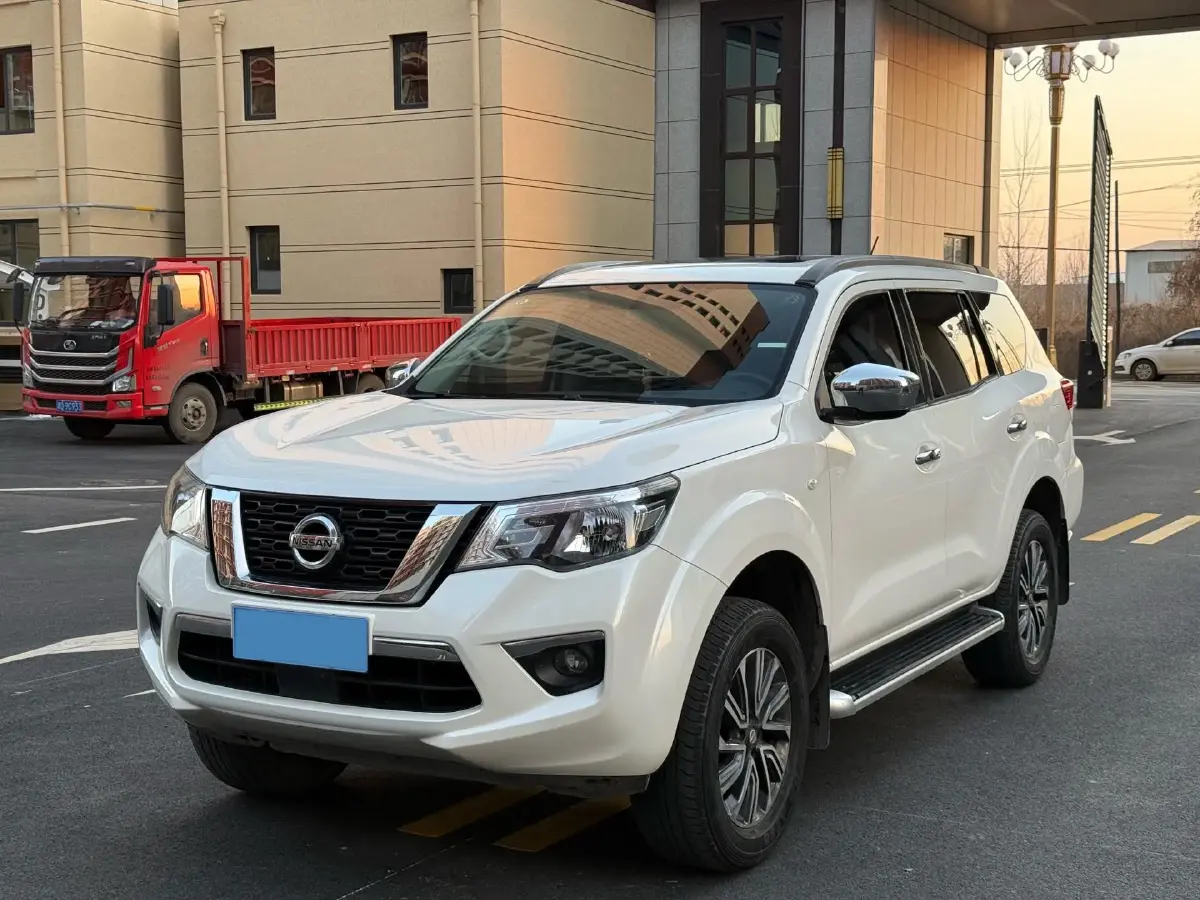 2020 Nissan Terra 2.5L 193HP L4 7AT